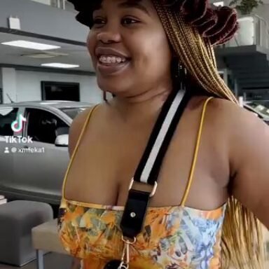Profile photo of xoli-mfeka